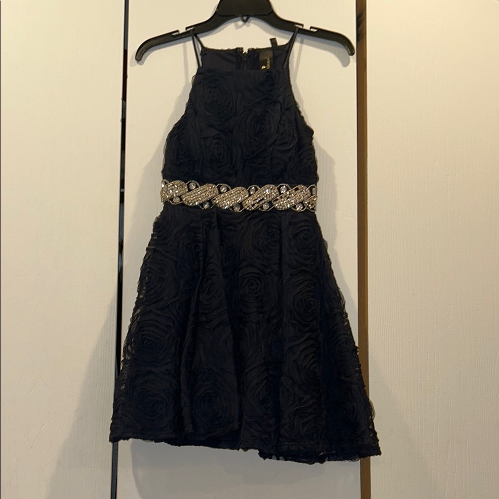 Elegant Navy Homecoming Formal Dress with Embellished Belt